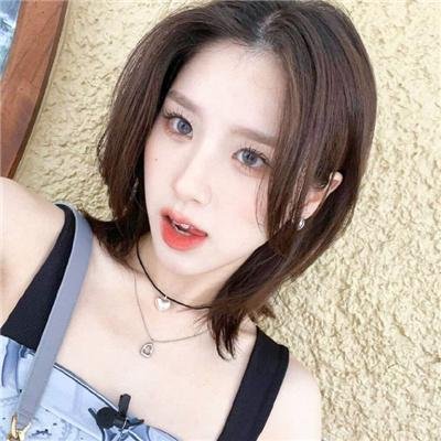 安静的乡村女人